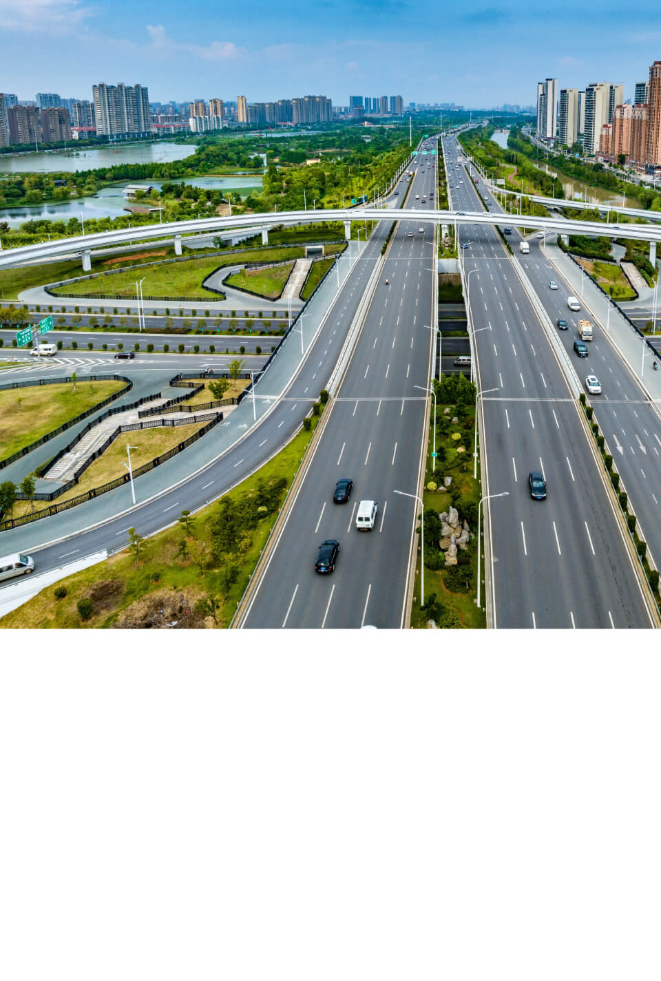 交通｜城市質人